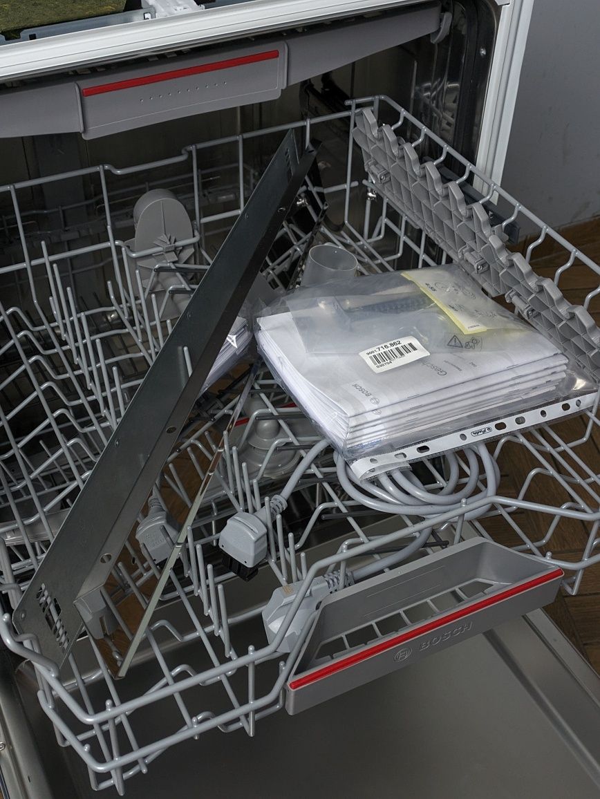 Нова 2023 року Посудомийна машина Bosch Нержавійки Під стільницю