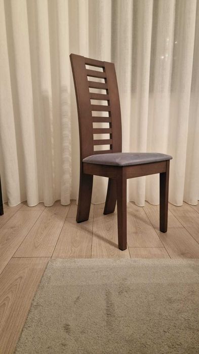 Cadeiras de sala de jantar