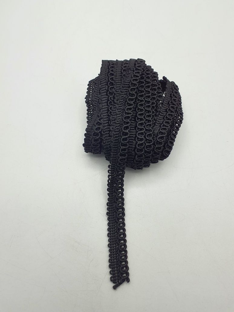 Taśma koronkowa czarna kupon 5 m.x 13 mm.