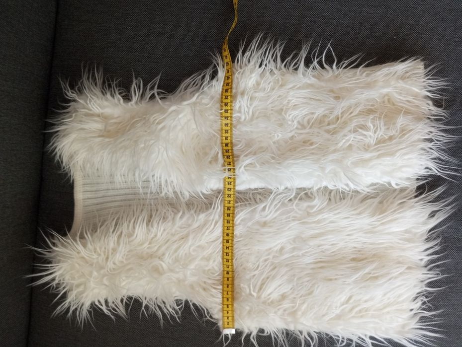 Biała kamizelka z futerkiem claire's