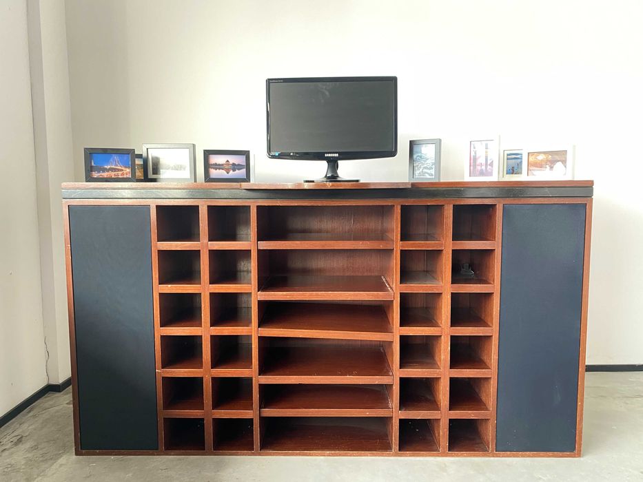 Móvel De Sala (193x105x45CM)