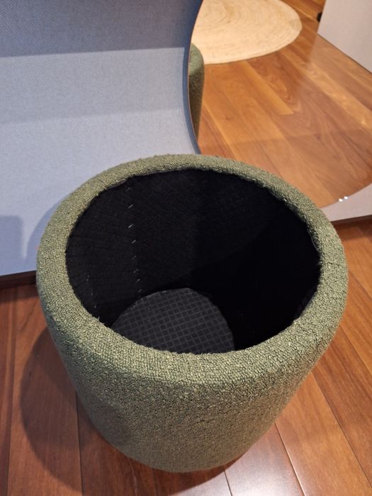Puff verde com arrumação
