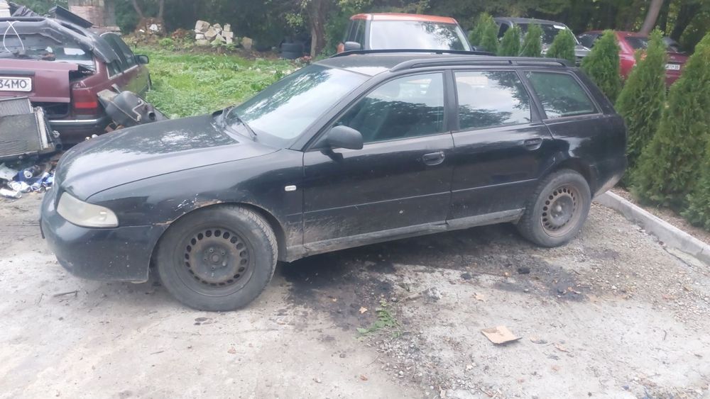 Audi A4 B5 2.5tdi 6 ступка 2000р рестайлінг