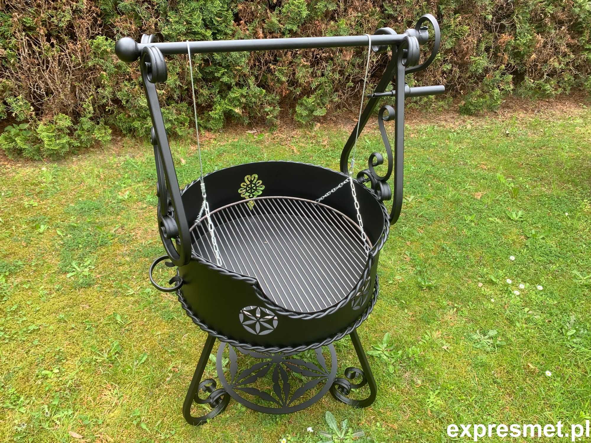 Kuty GRILL OGRODOWY Z KORBKĄ Wędzarnia Palenisko gril POLSKI