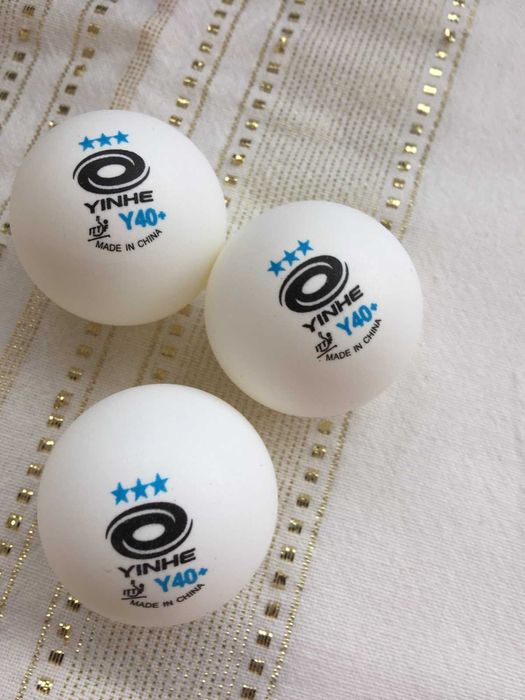 М'ячик для тенісу