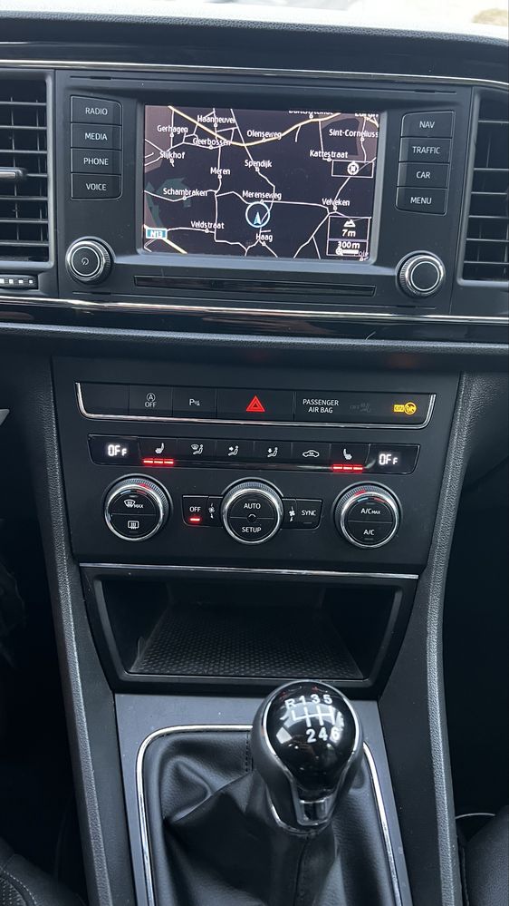 Seat leon 1.6 Tdi 110Cv Ano 2014