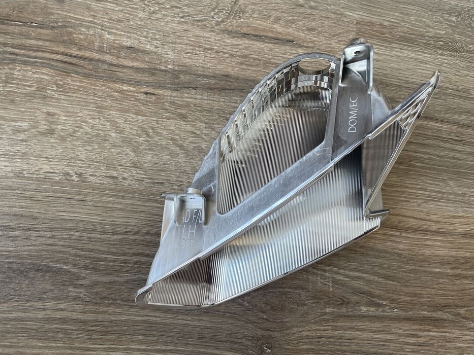 Оригінальний відбивач рефлектор лівої фари Hyundai Elantra AD 2019 LH