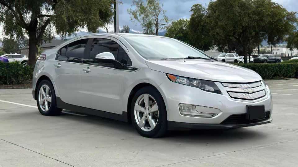 2013 Chevrolet Volt Premium