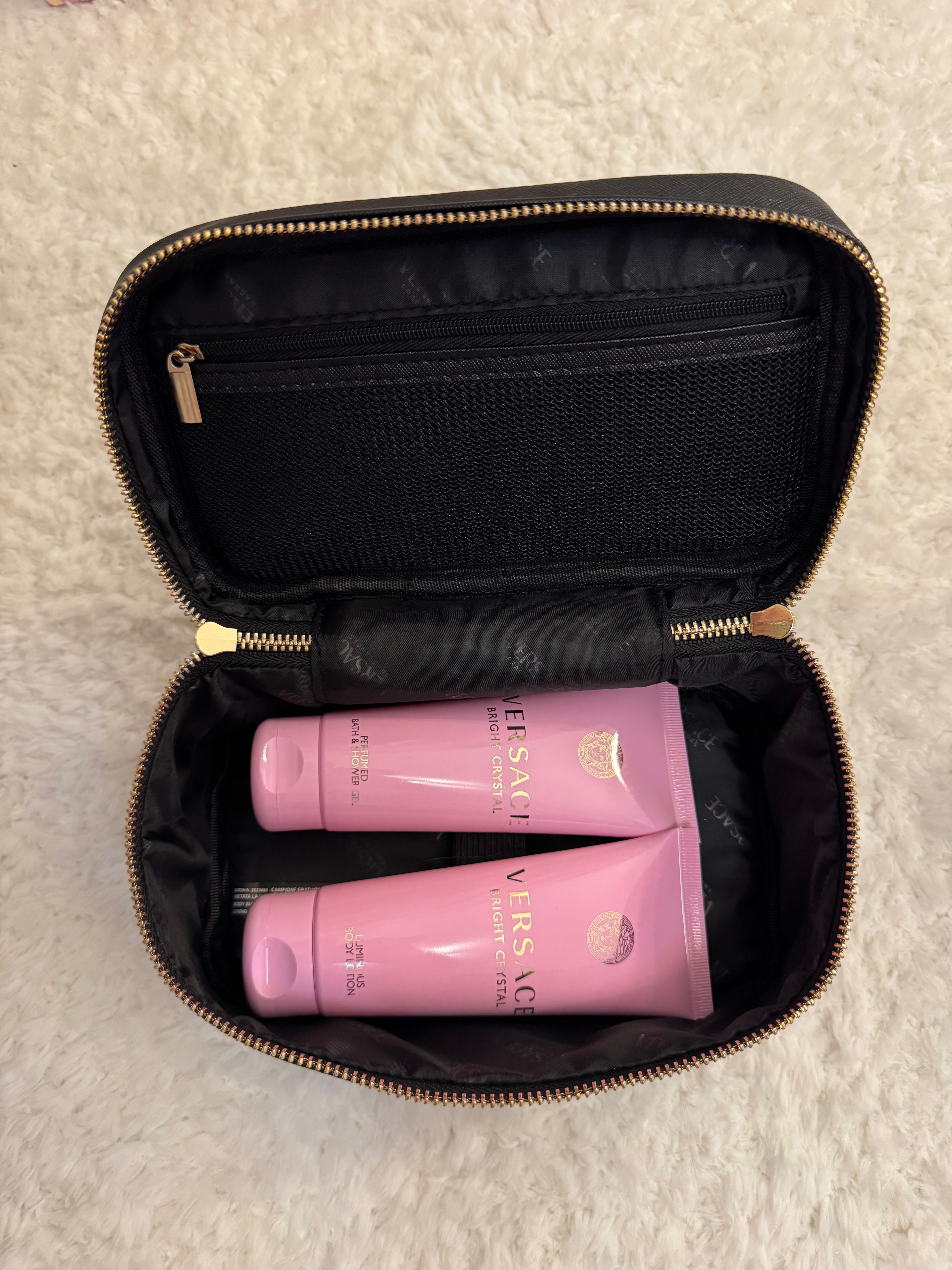 Парфумований набір Versace Bright Crystal Set, лосьйон, косметичка