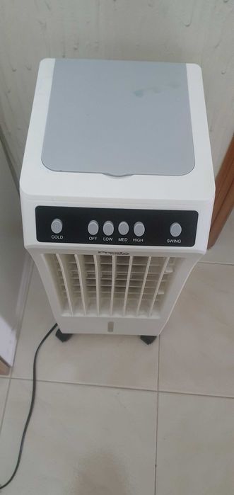 Vendo umidificador e refrigerador de ar portátil
