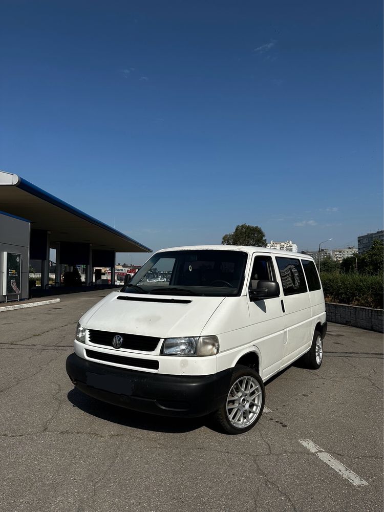 Volkswagen transporter 2.4 дизель