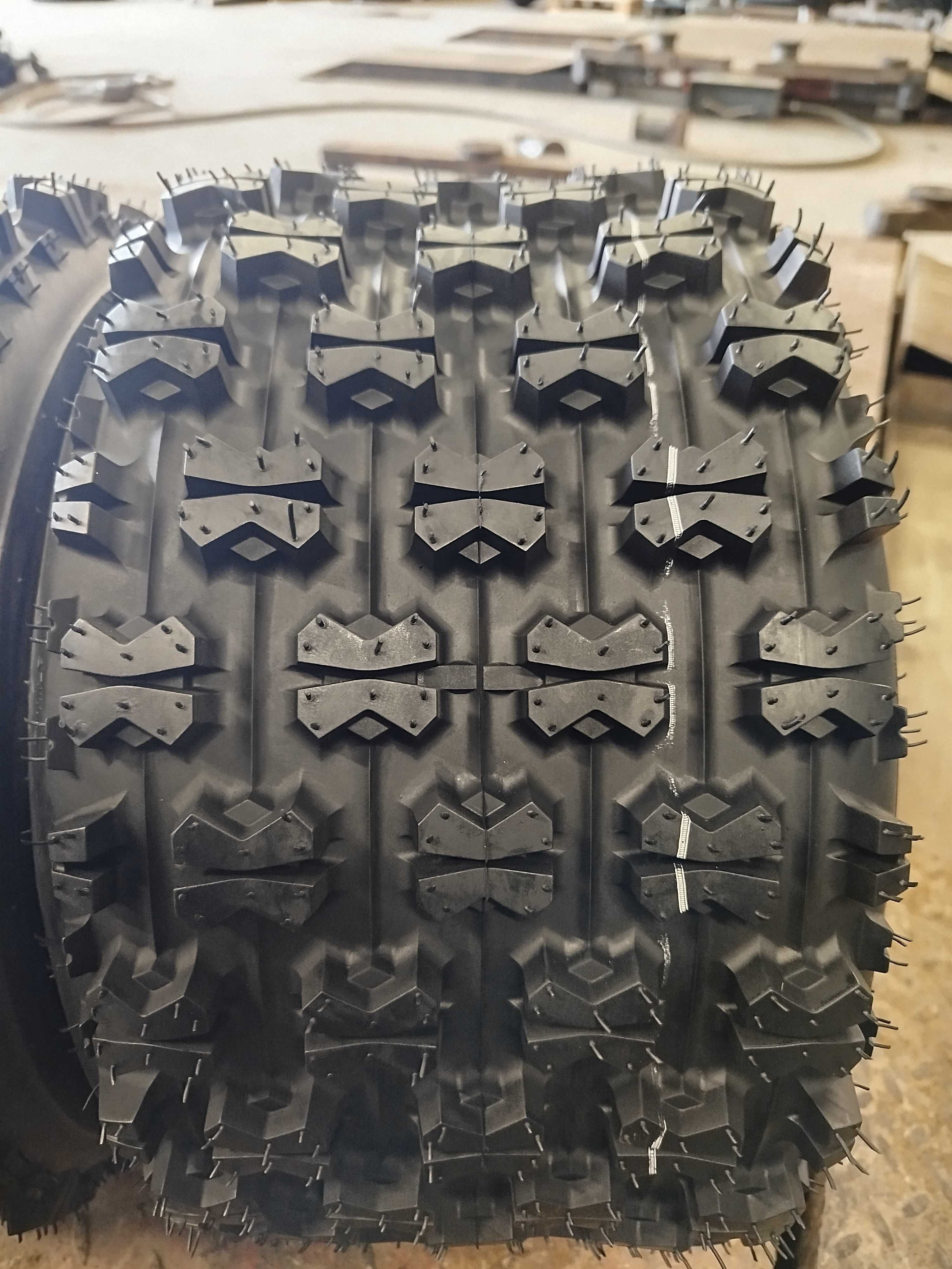 Sprzedam nowe opony do quada 2szt 18x9.5-8  2szt 19x7-8 Journey