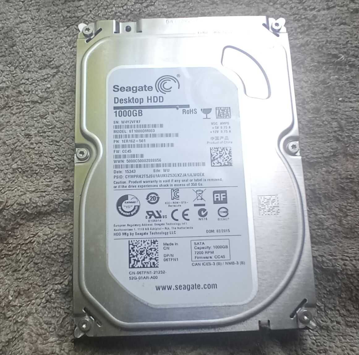 dysk do komputera stacjonarnego: !TB - 1.000 GB (3.5 cala)