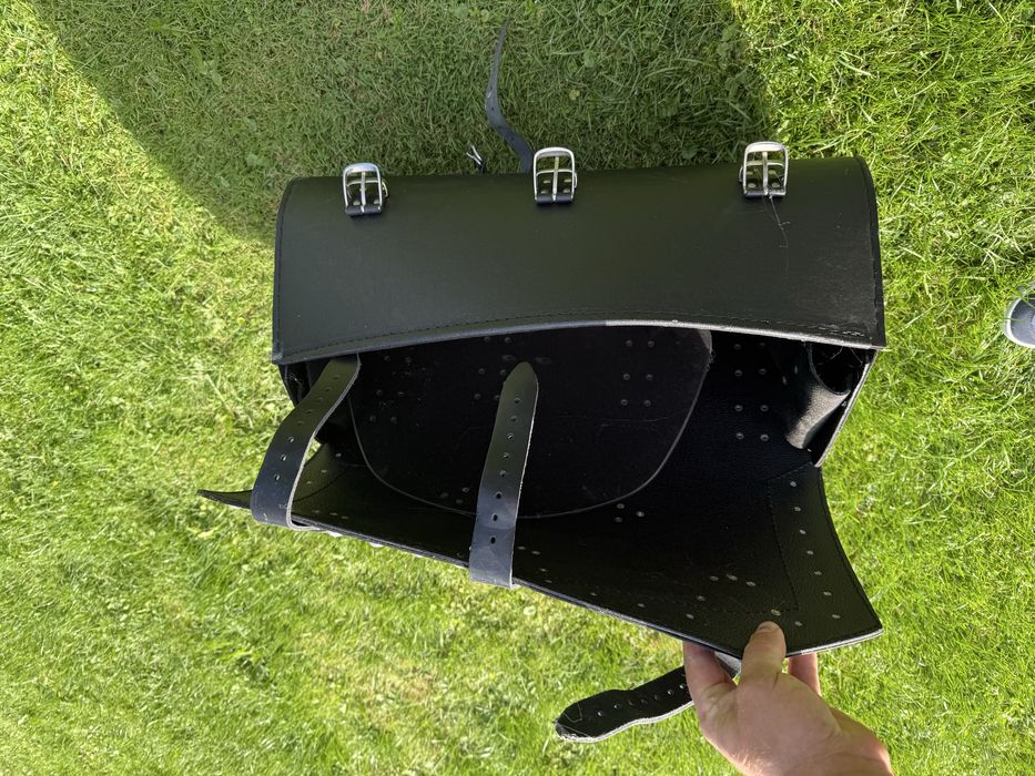 Suzuki vl 800 volusia   blotnik czesci sakwa wydech