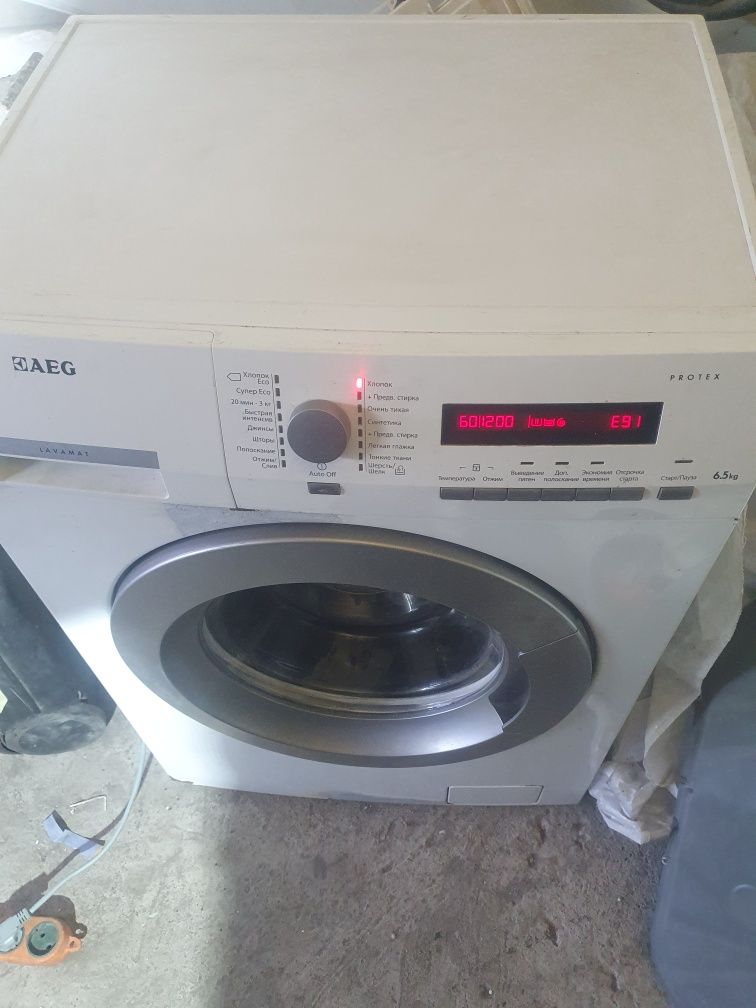 Стиральная машина AEG 6.5 кг.