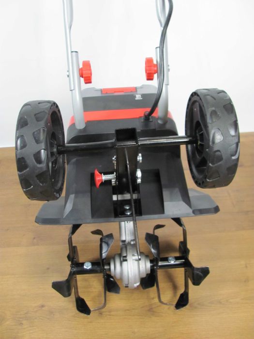 Культиватор серії Expert Einhell GE-CR 30 Li привезено з Німеччини