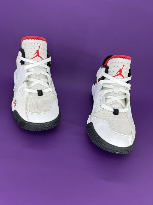 Кросівки Jordan Stay Loyal 2    DQ8401-106