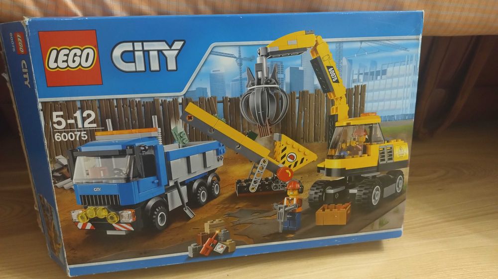Sprzedam klocki LEGO 60075