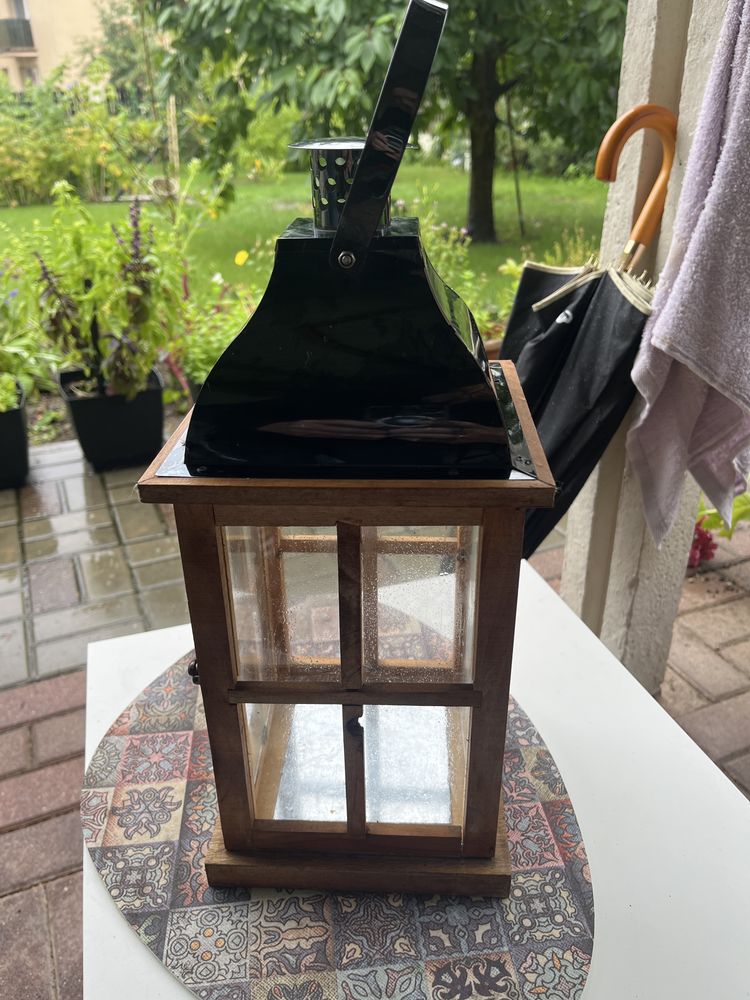 Sprzedam drewniany lampion latarnia