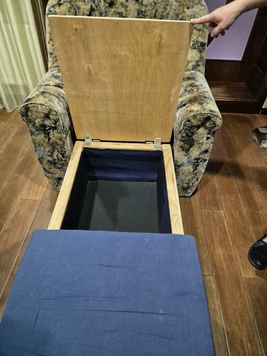 Розкладне крісло