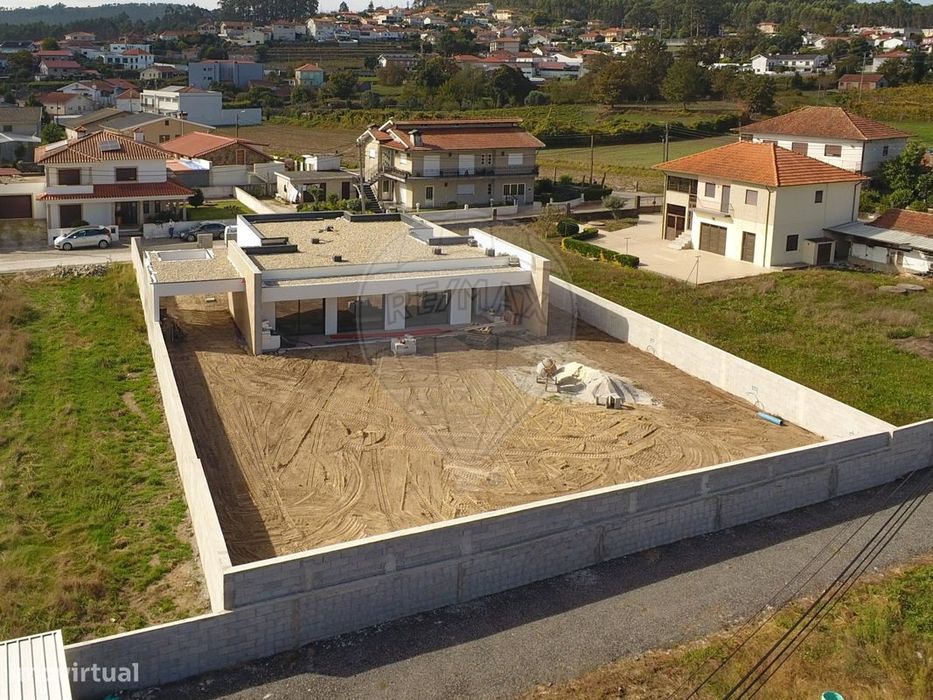 Moradia T3 para venda