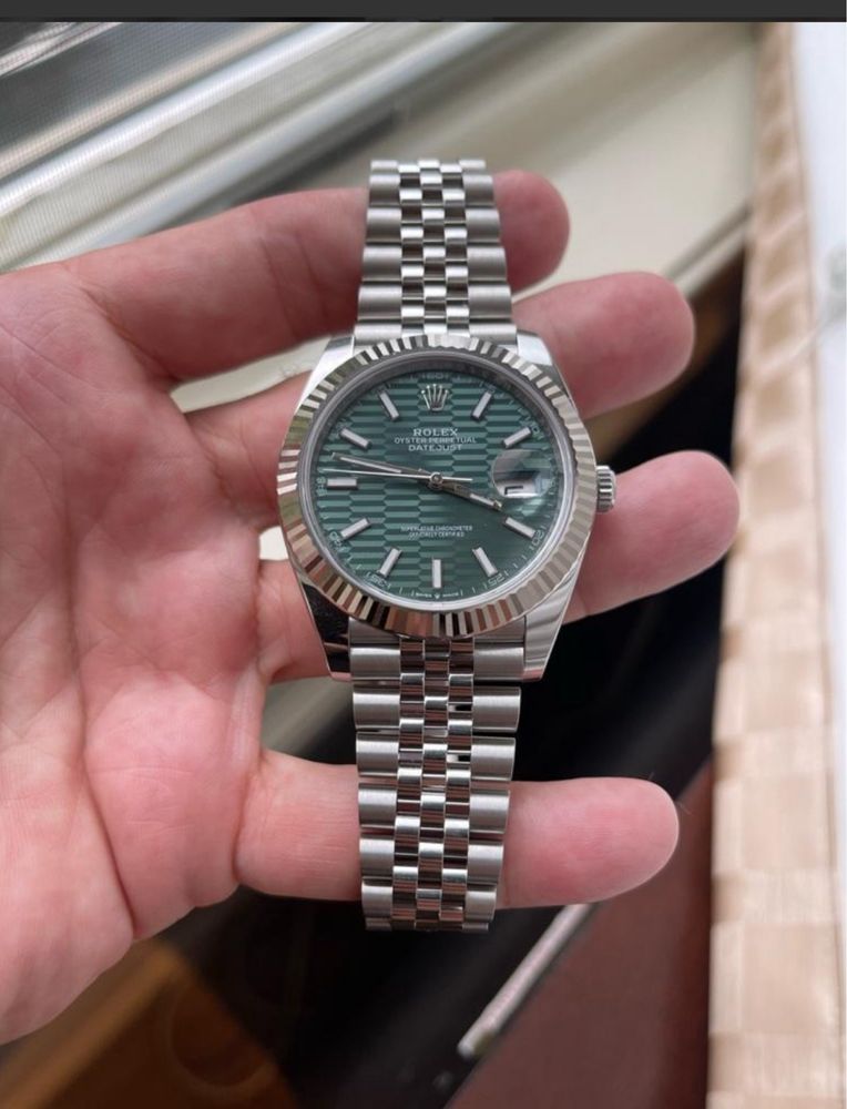 Rolex Datejust (41 mm)