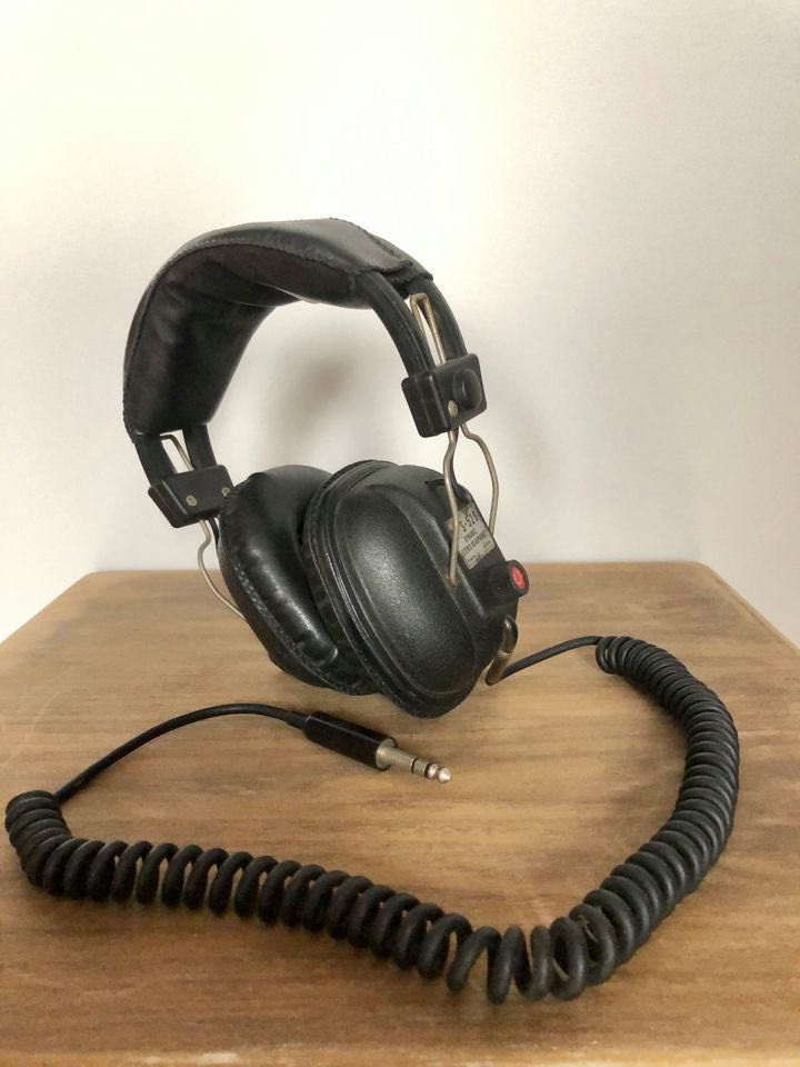 Headphones antigos