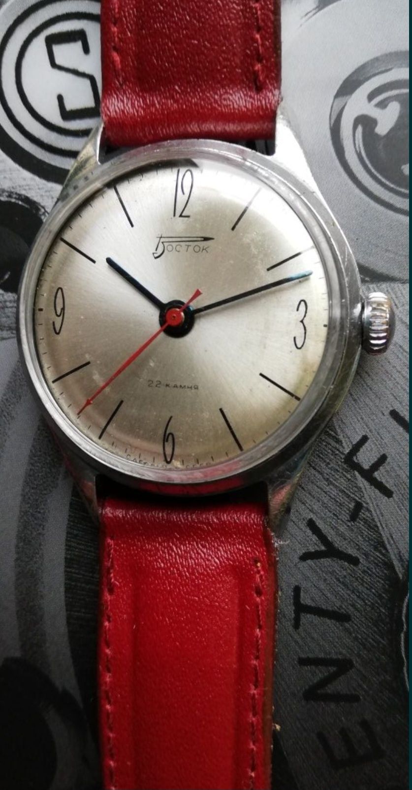 Wostok Precision Class 22 kamnia,34mm biały mechanizm .
