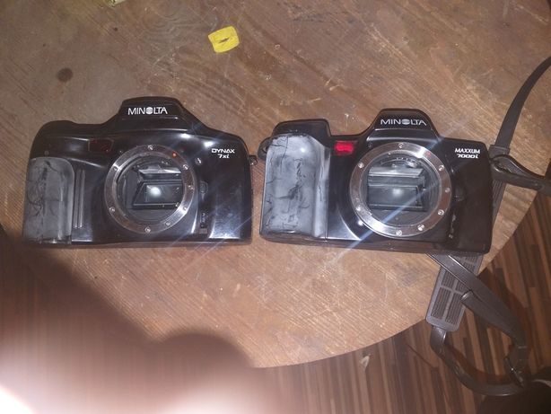 Dwa aparaty Minolta MAXXUM 7000 i,DYNAX 7xi