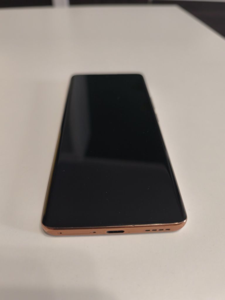 Sprzedam realne 11pro +