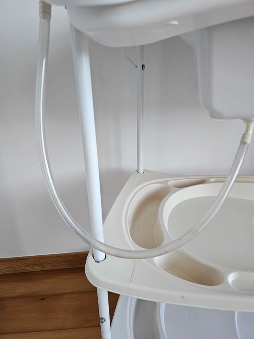 Banheira com Muda-Fralda Brevi