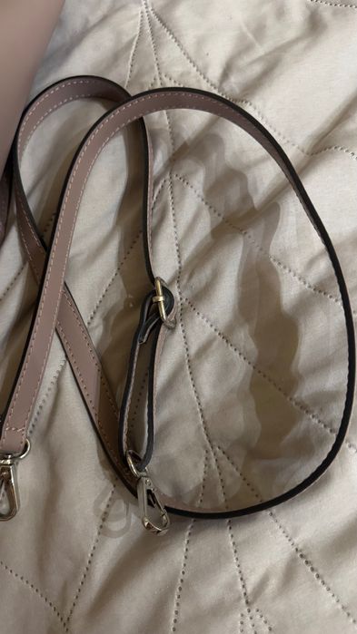 Продам шкіряну сумку Genuine Leather (лілова, нова)