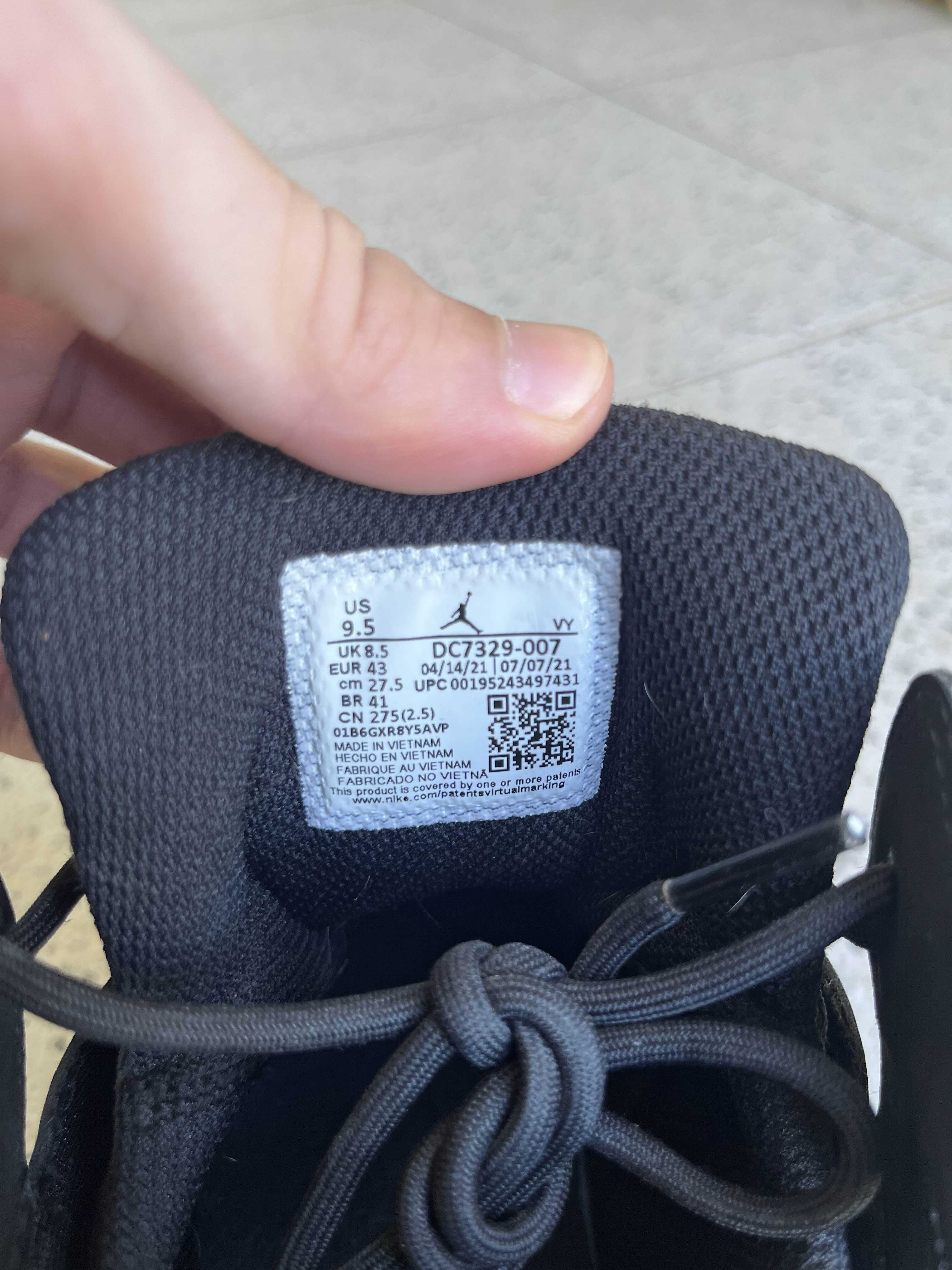 Jordan Flight Club 91 'Black Metallic Gold' with receipt