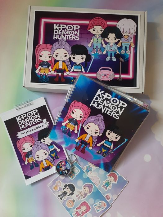 Demon Hunter на липучках демон хантер ліпучках альбом книжка тока бока