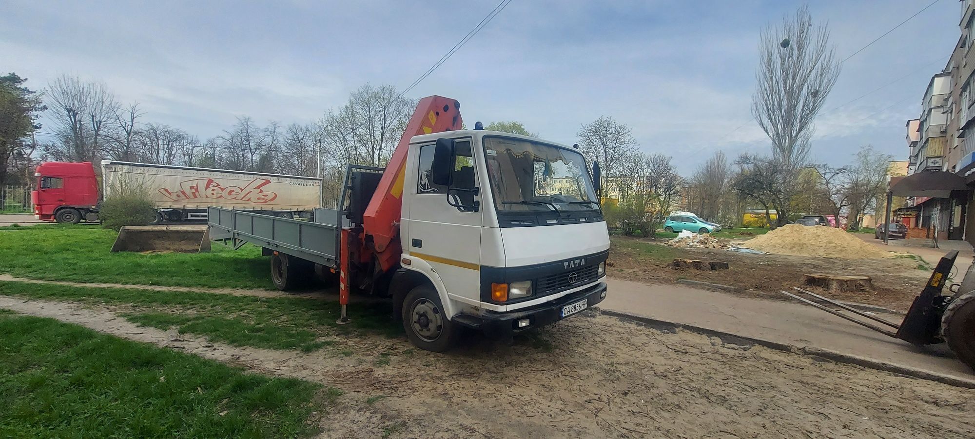 Услуги крана манипулятора. Манипулятор. Эвакуатор. Самосвал.