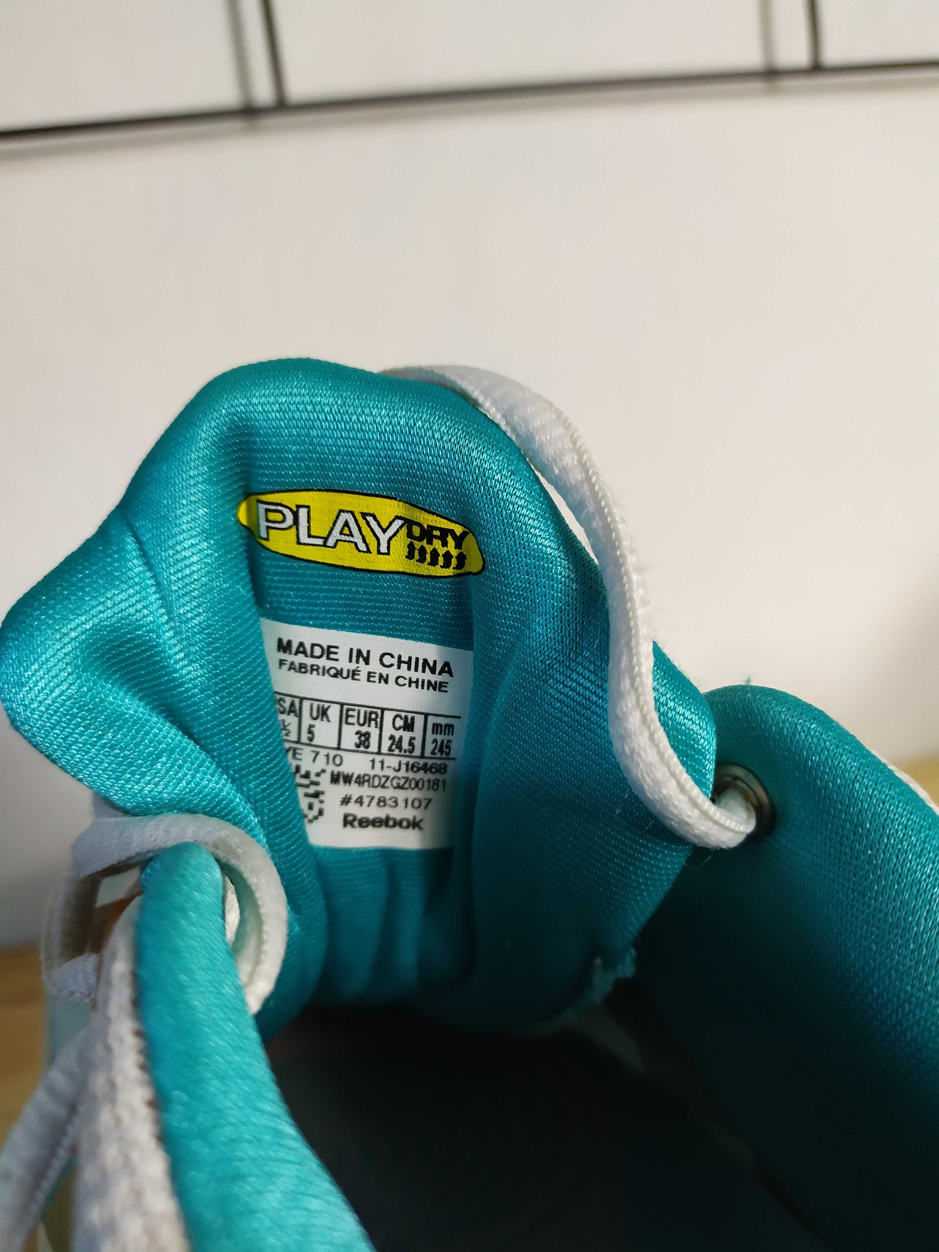 Reebok Easytone Sneakersy / adidasy / buty do biegania Białe 38