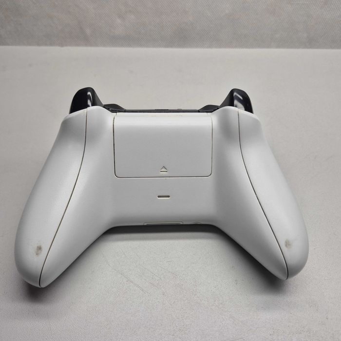 Konsola Xbox One S pad 500GB; Komis Jasło Igielna