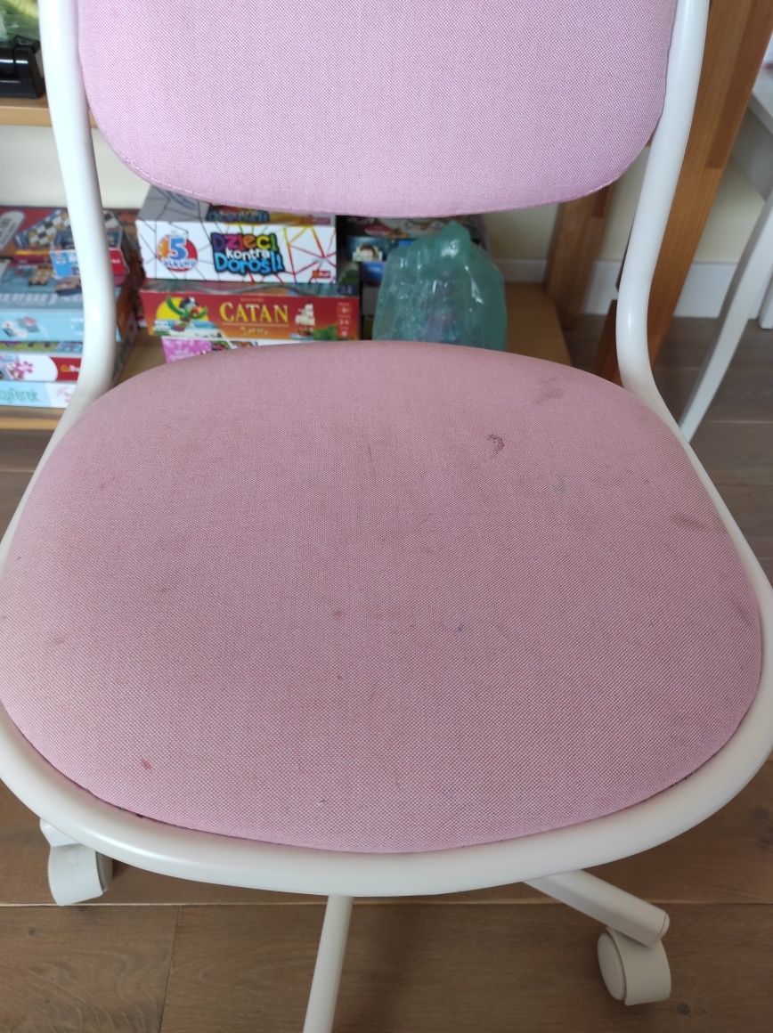 Krzesło obrotowe biurkowe dla dzieci Ikea