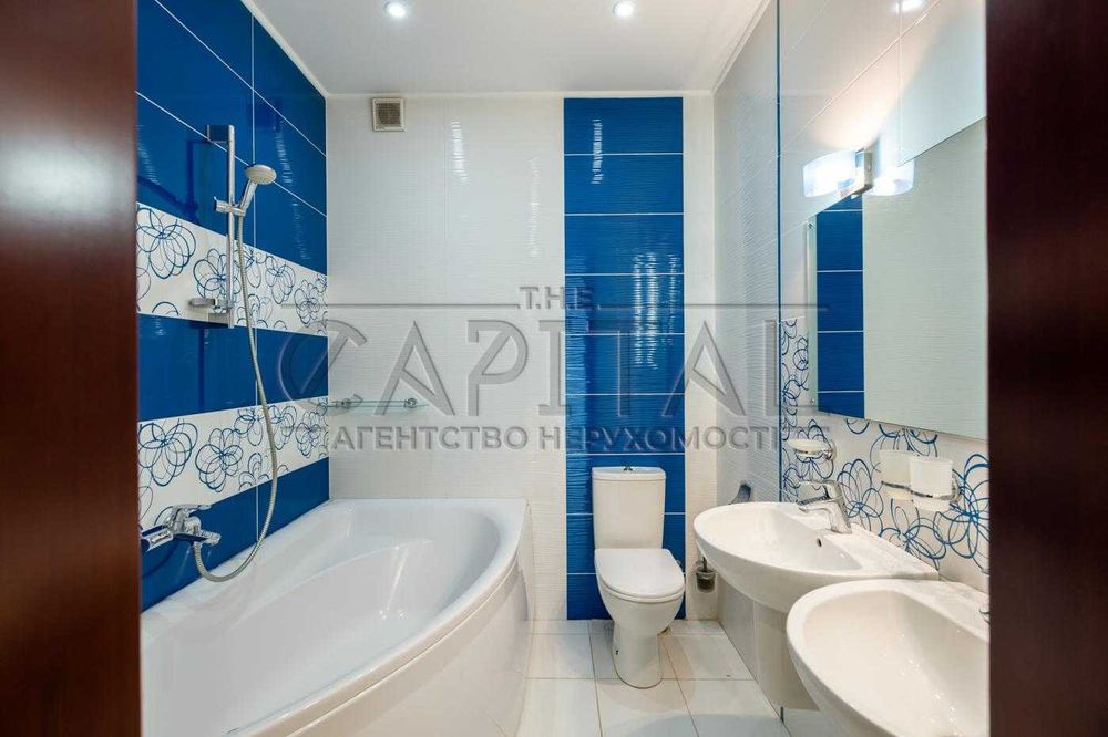 Чудовий триповерховий дуплекс 197м2 село Юрівка вул Горохівська