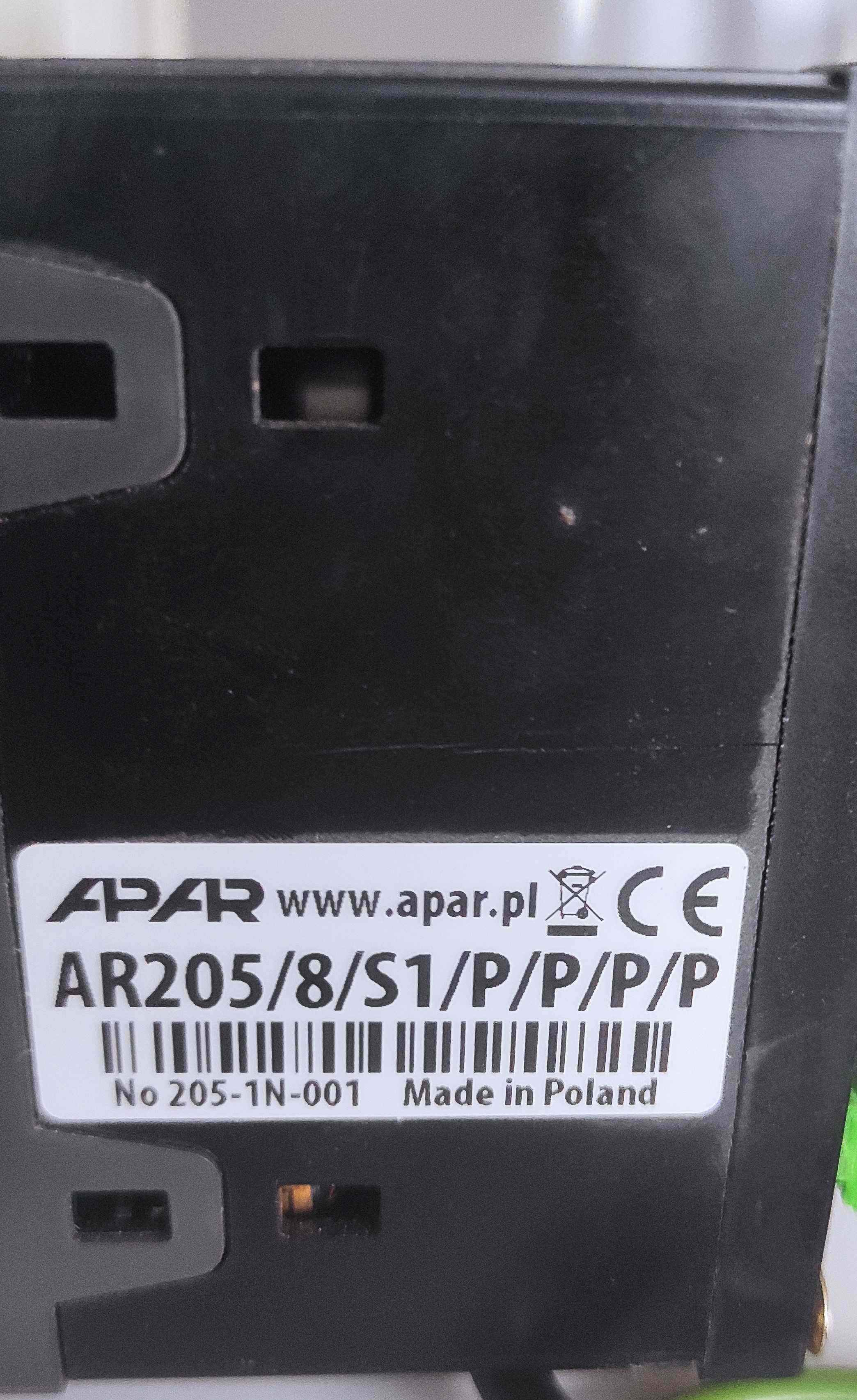 Wielokanałowy rejestrator danych AR 205