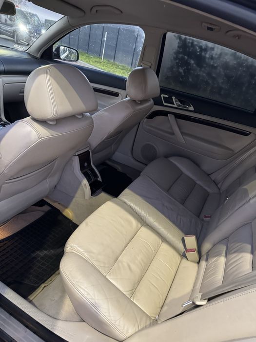 Skoda Superb 2.5 TDI V6 163km 2004 rok