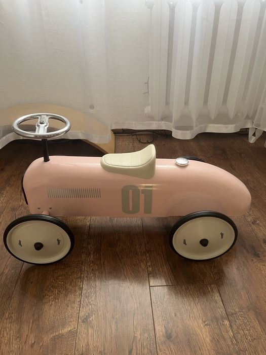 Samochodzik Villac dla dzieci, jeździk 18+, metalowy retro, różowy, st