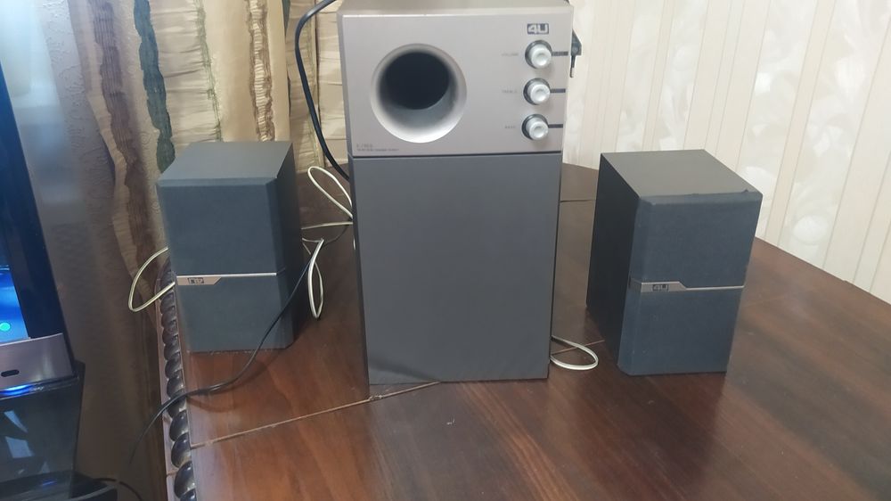 Колонки для компьютера F D