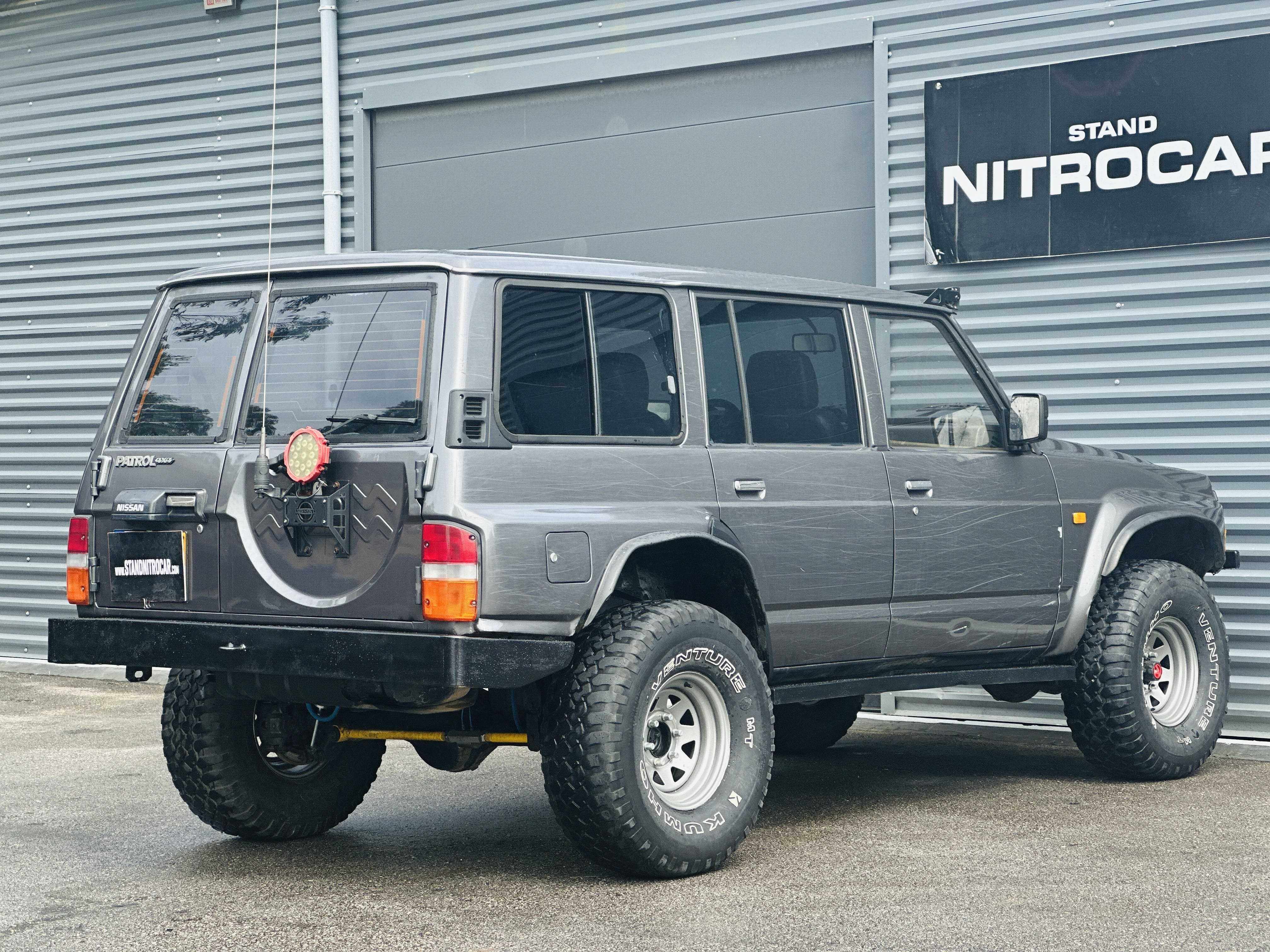 NISSAN PATROL GR Y60 2.8 TD 7 LUG C/ EXTRAS TT