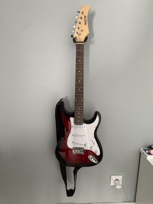 Gitara elektryczna z wzmacniaczem