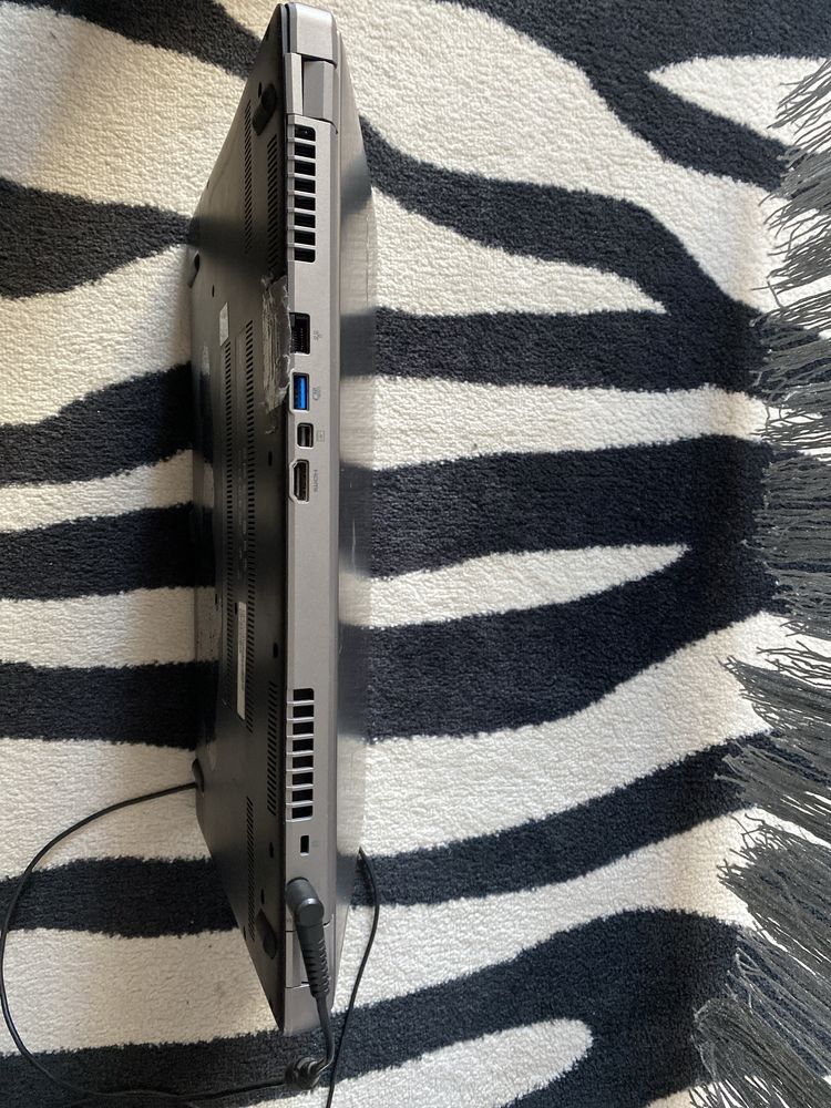 Acer M5 583P 15.6"