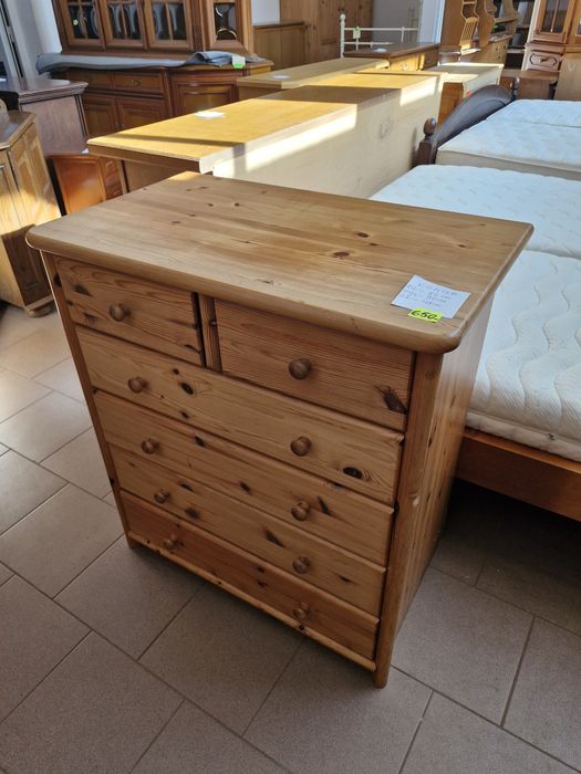 Komoda sosnowa z szufladami dł. 82 cm wys. 90 cm gł. 48 cm stan bdb+