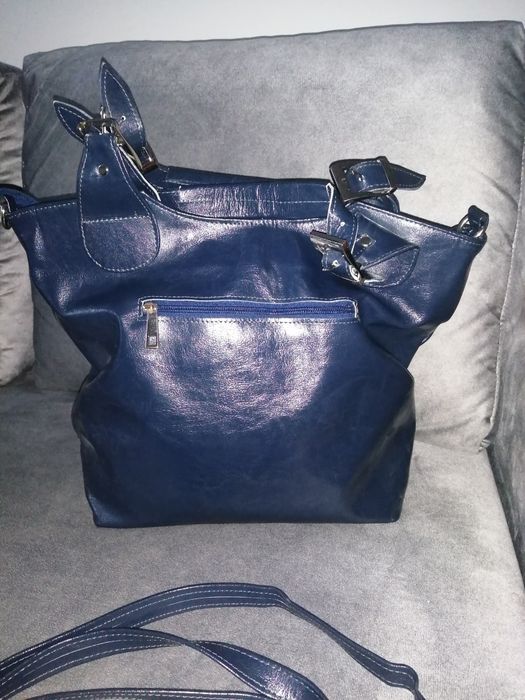 Granatowa skórzana torebka damska