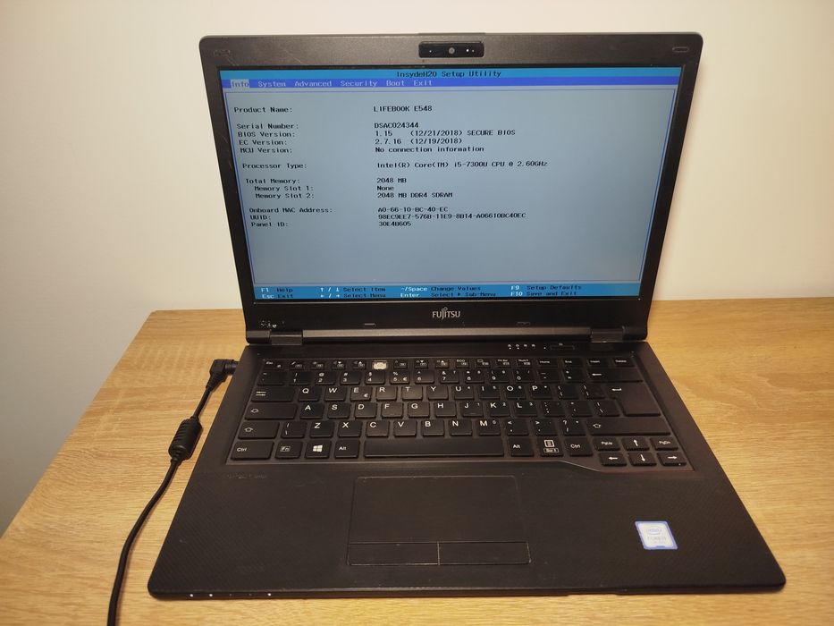Laptop Fujitsu ME14A i5-7Gen do naprawy albo na części