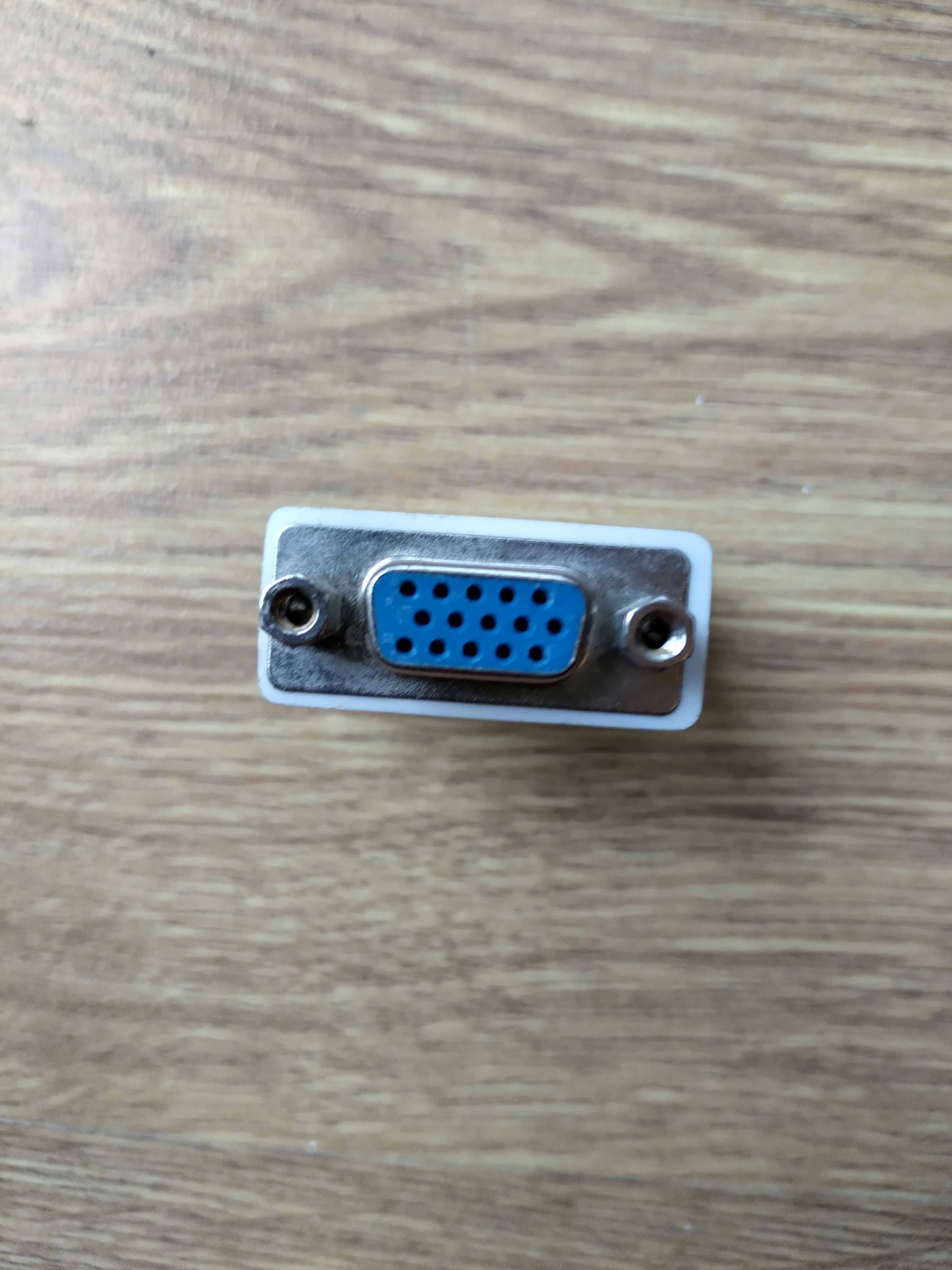 przejściówka VGA DVI